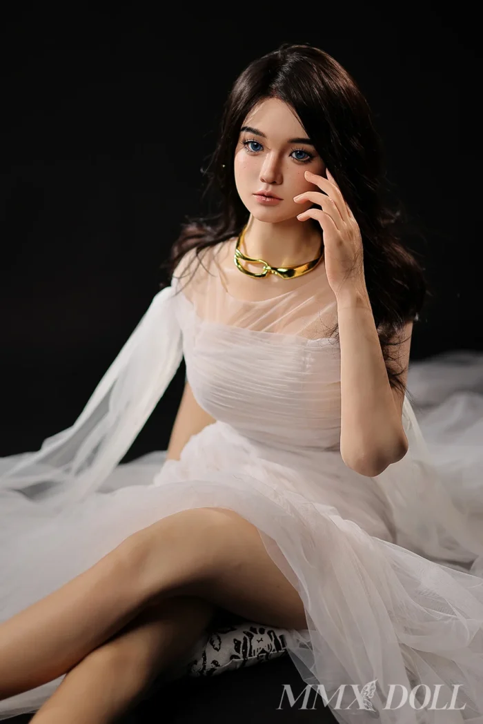 Little Orange 163cm Eurasian Visionary (7)
