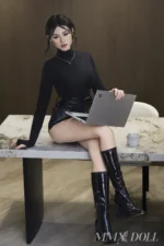 Monica 163cm Wall Street Elite (9)