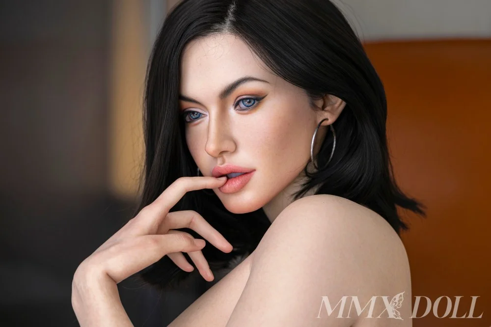Big Breasts Sex Dolls_ 155cm F-Cup Luna